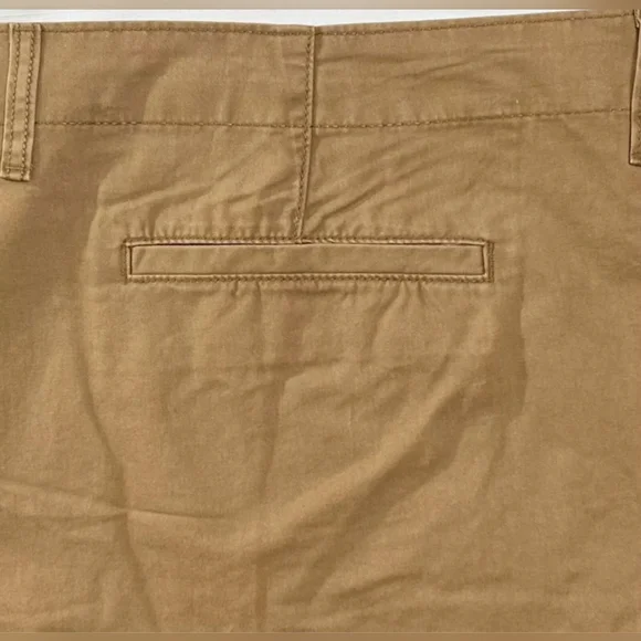 NWT OLD NAVY Men’s Lived In Straight Leg Flat Front Brown Shorts SZ *40 - Picture 4 of 11
